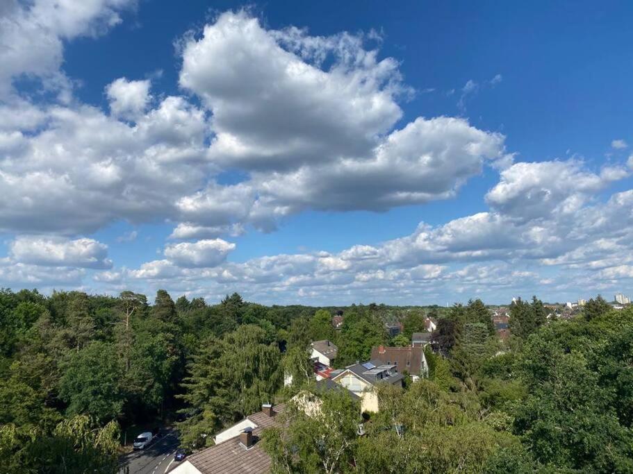 Ferienwohnung *Neues Loft*- Nahe Frankfurter Flughafen + Bahnhof Neu-Isenburg Exterior foto